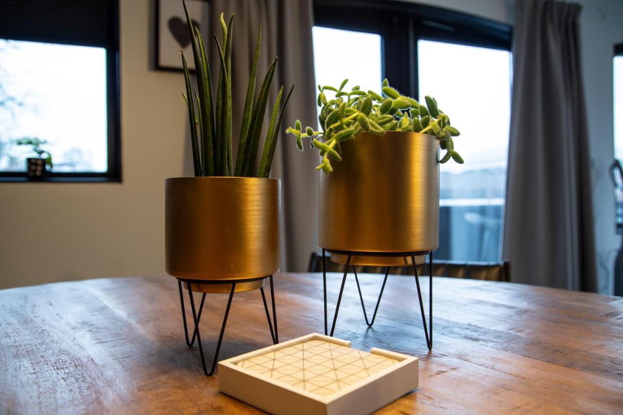 B&B Pakhuis De Branderij Stadsappartementen เมพเปล ภายนอก รูปภาพ